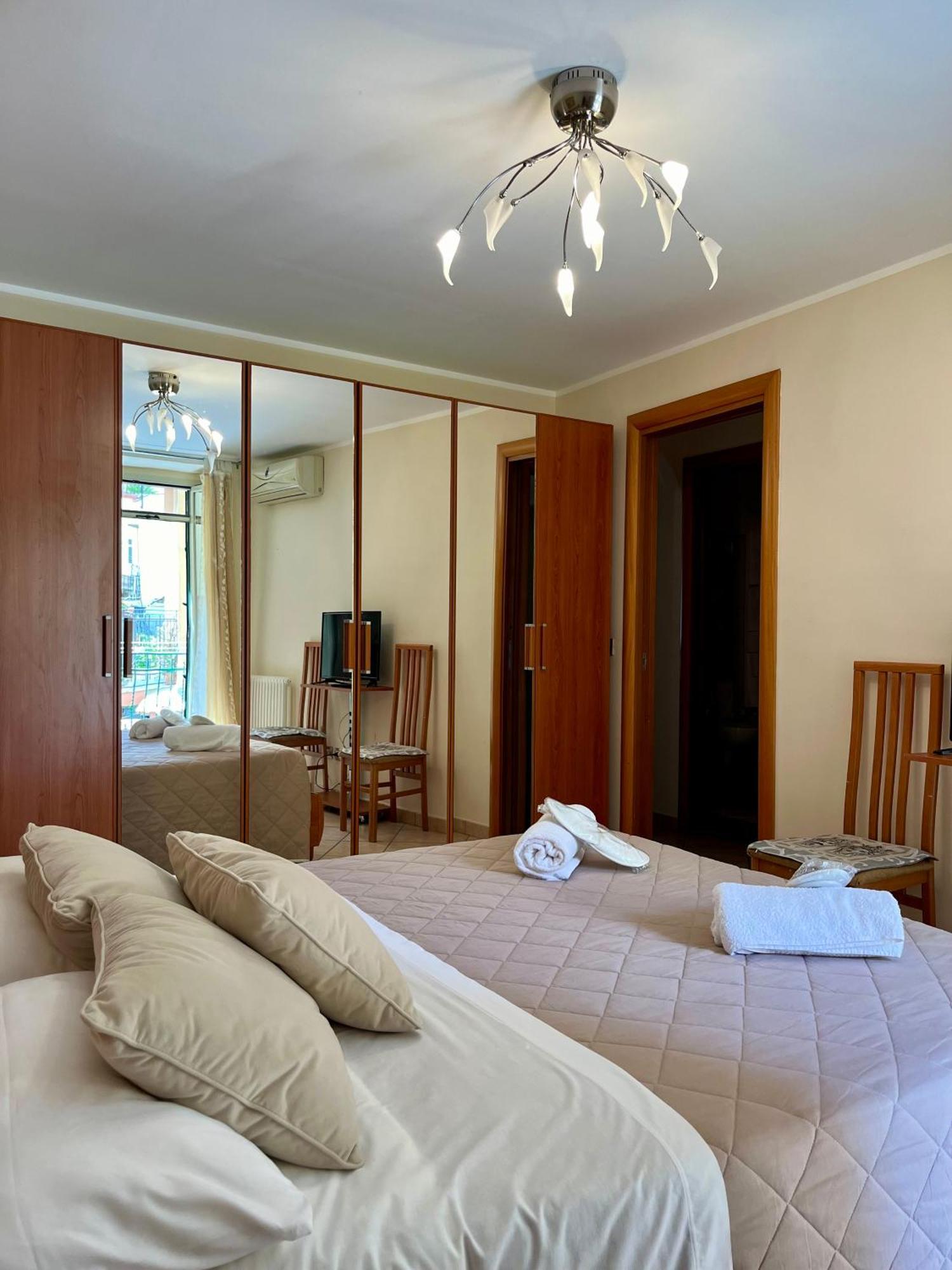 Il Siciliano Apartment Taormina Exterior photo